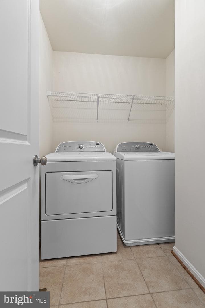 154 Cambridge Way photo 28