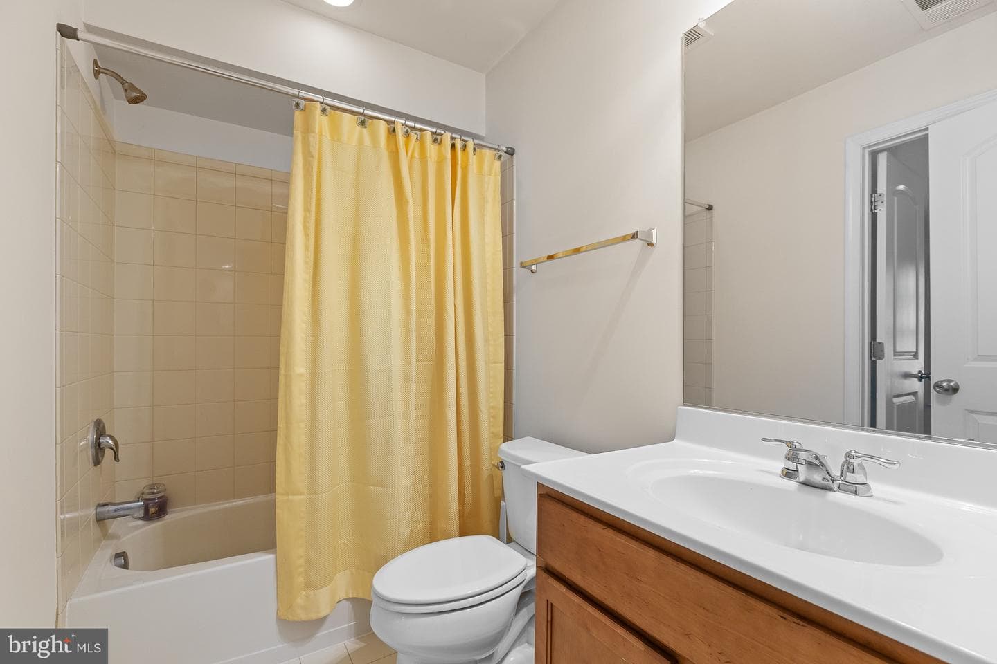 154 Cambridge Way photo 33