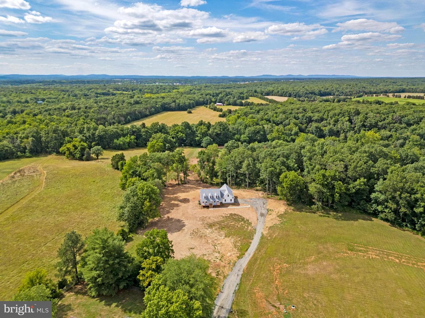 2372 Carriage Ford Road photo 2