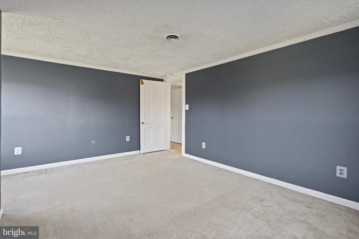 4147 Zulla Road photo 7