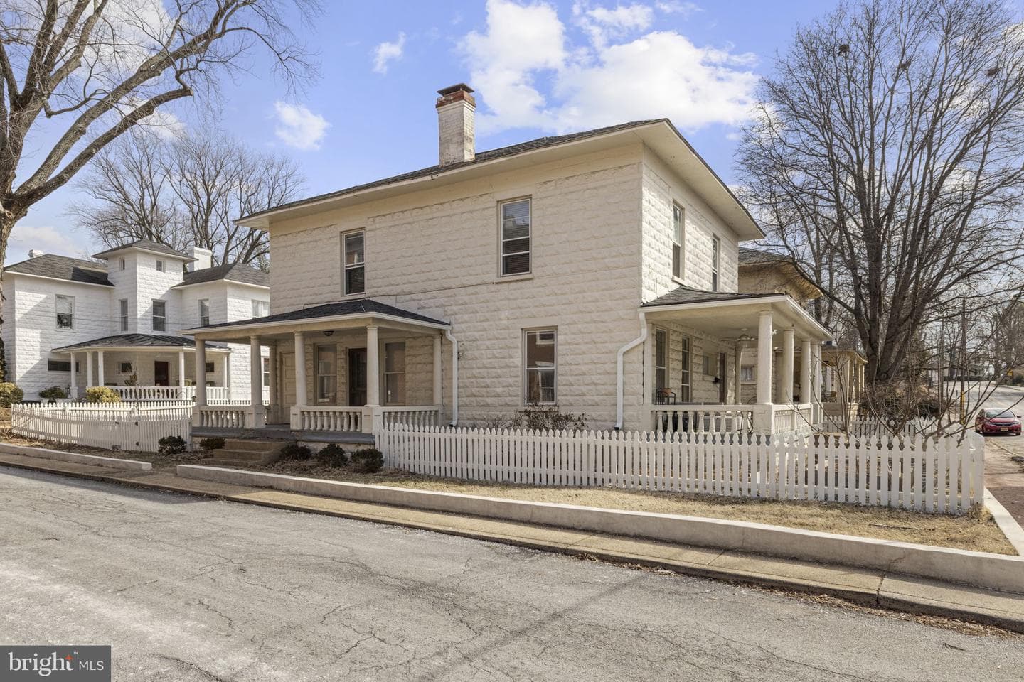 135 Main Street photo 40