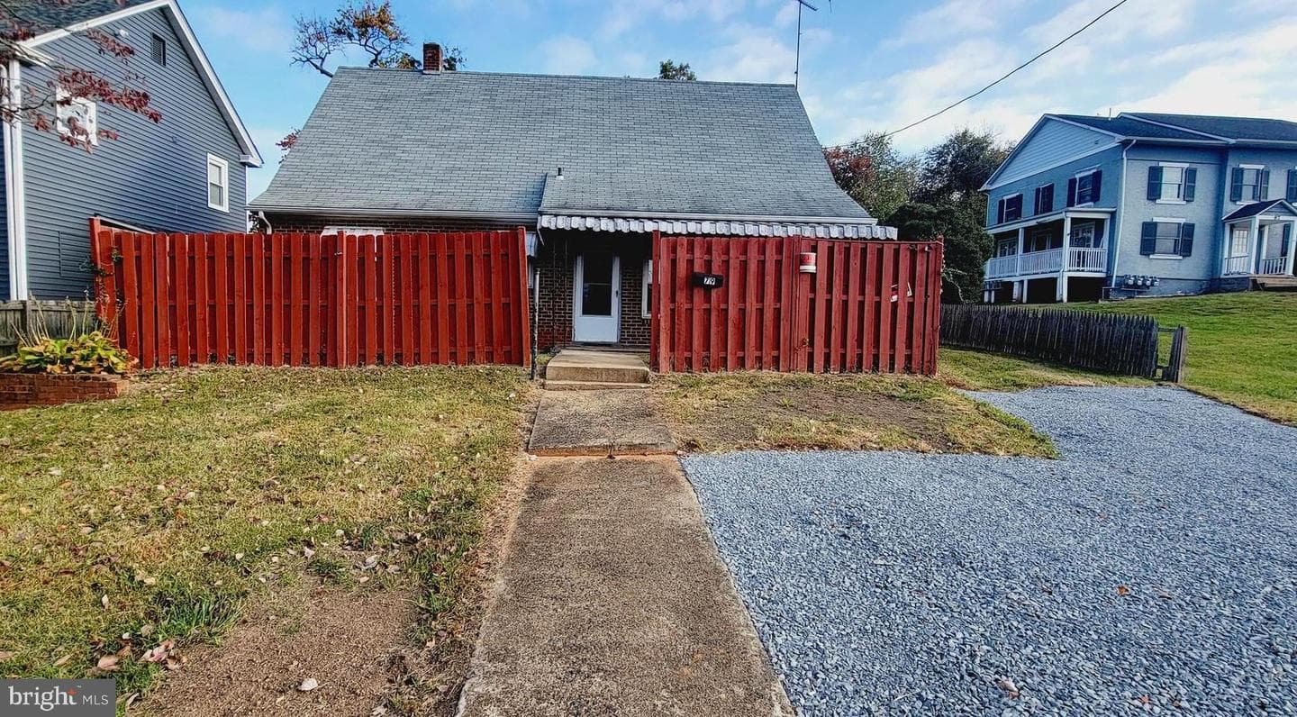 79 E Shirley Avenue photo 2