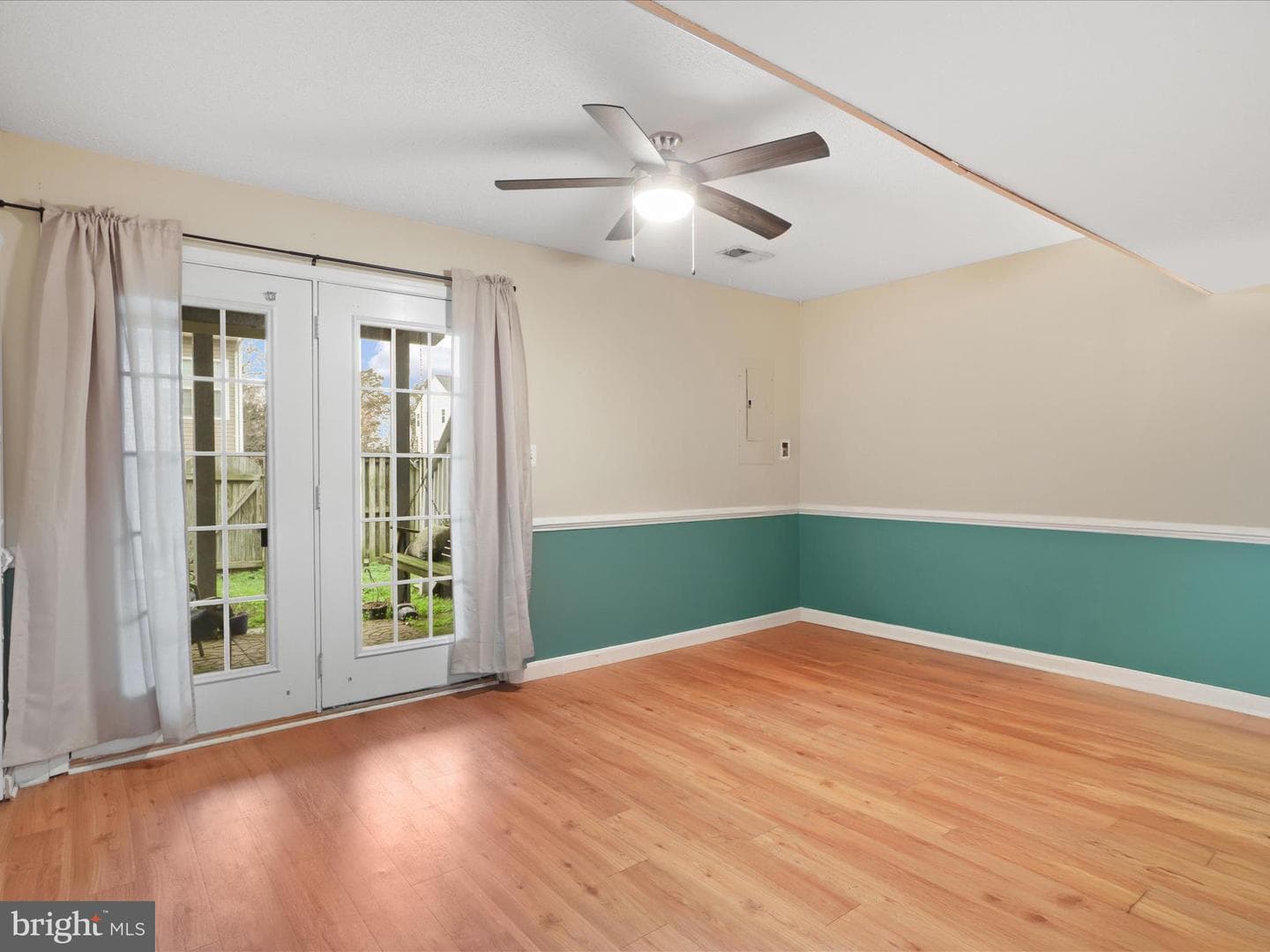 6178 Library Lane photo 5