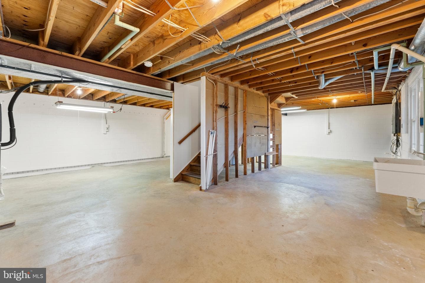 6519 Dinwiddie Court photo 41