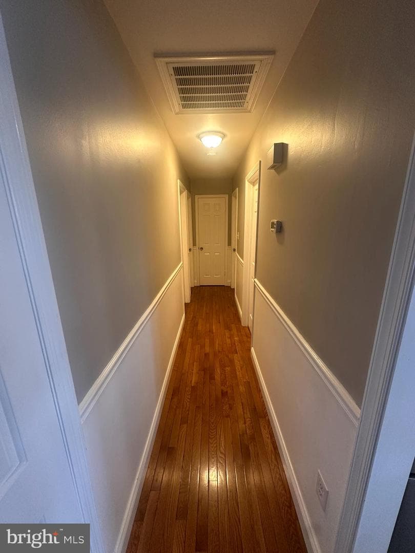 6836 Brianwood Court photo 10
