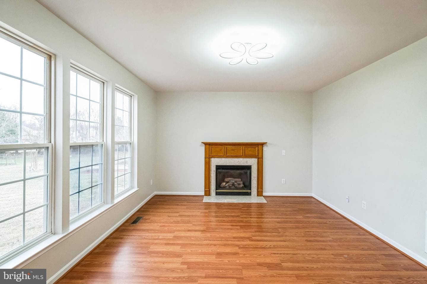 6637 Clarkes Meadow Drive photo 10