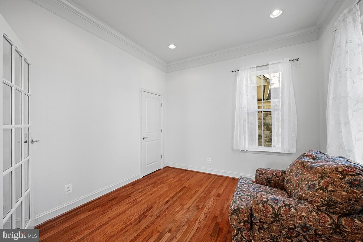 6806 Sholes Court photo 6