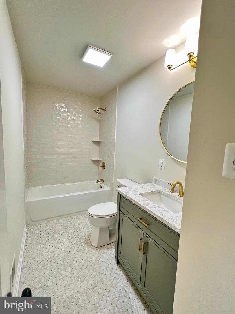 377 Cleveland Street photo 13
