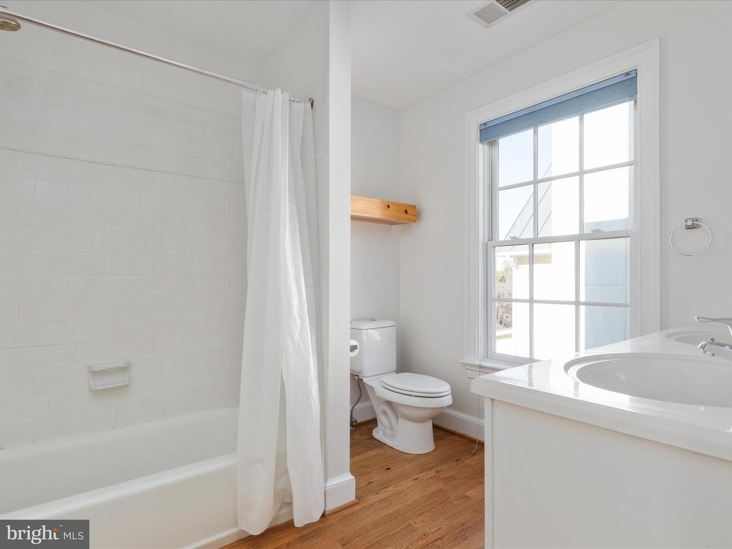 6312 Lee Street photo 8