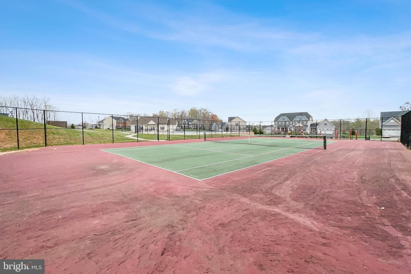 8015 International Drive photo 59