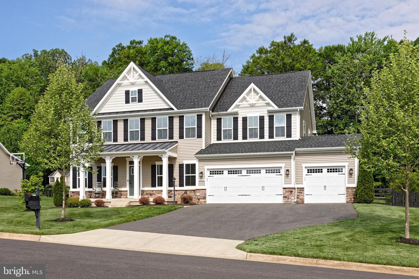 6400 Bob White Drive photo 4