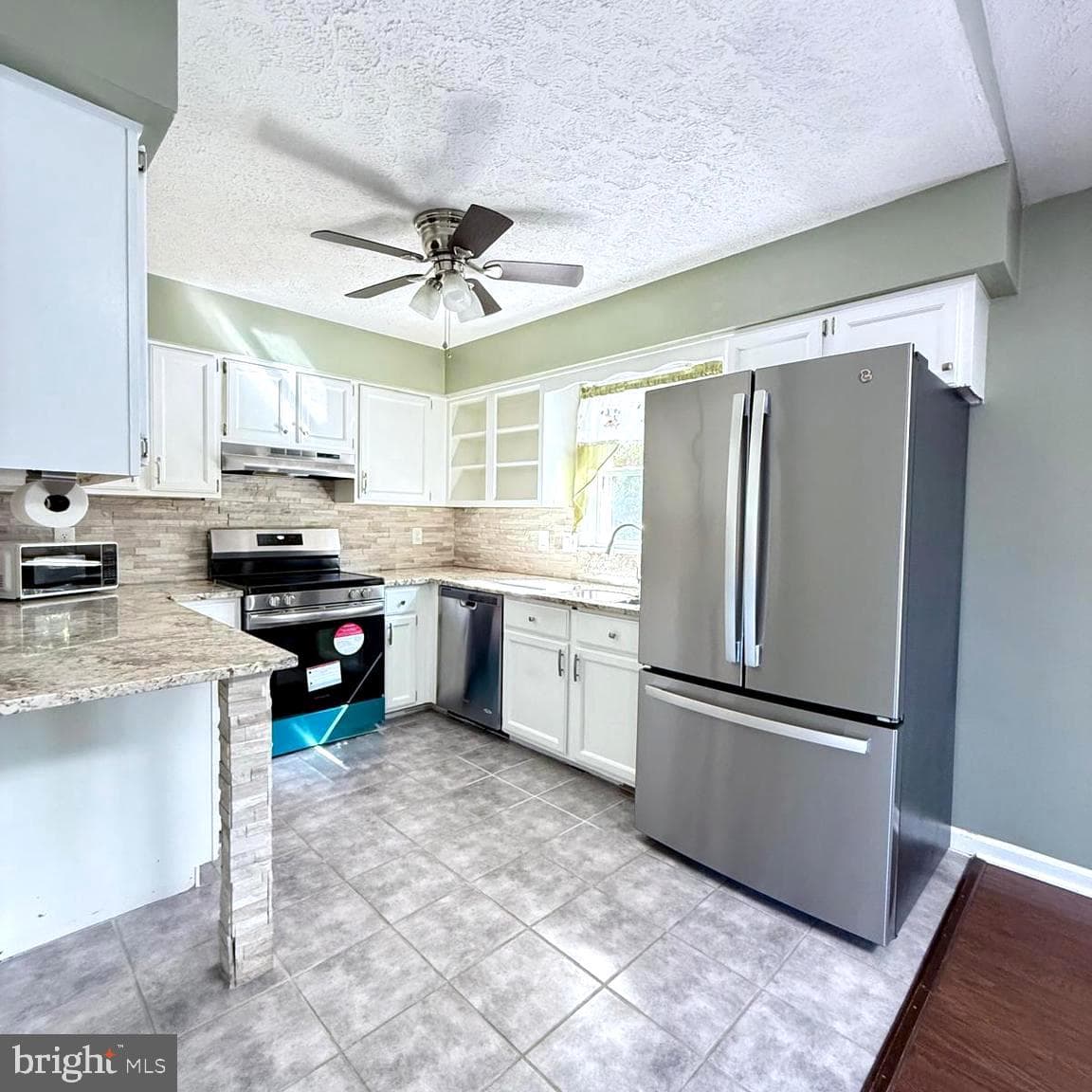 10954 Blake Lane photo 7