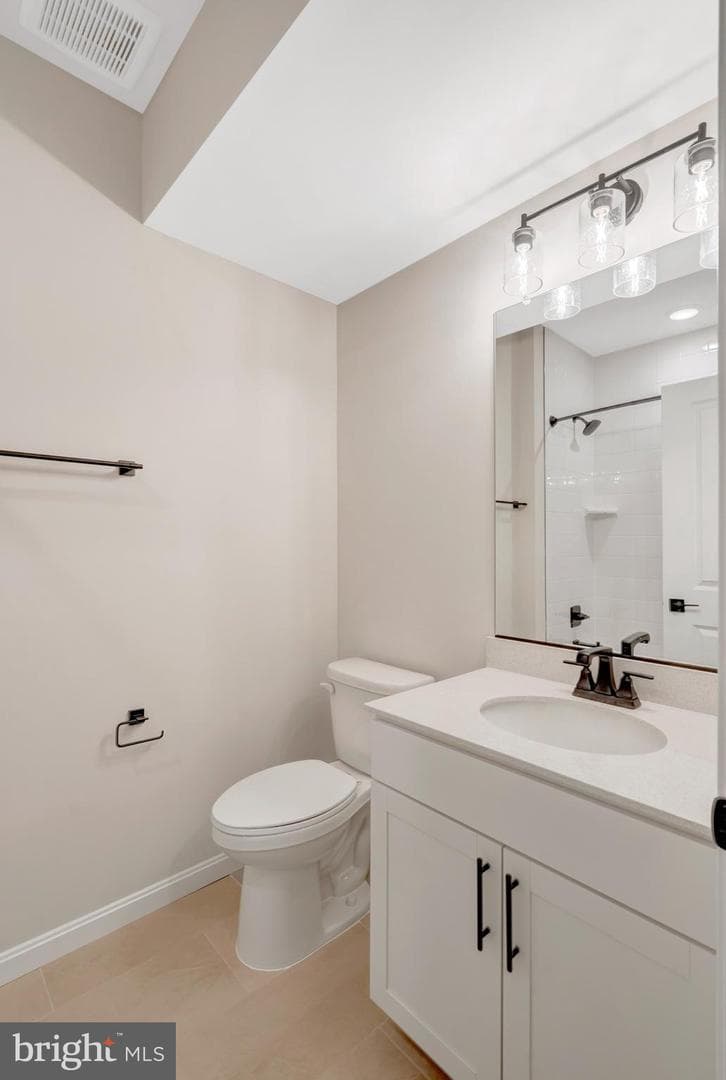 2080 Springvale Drive photo 49