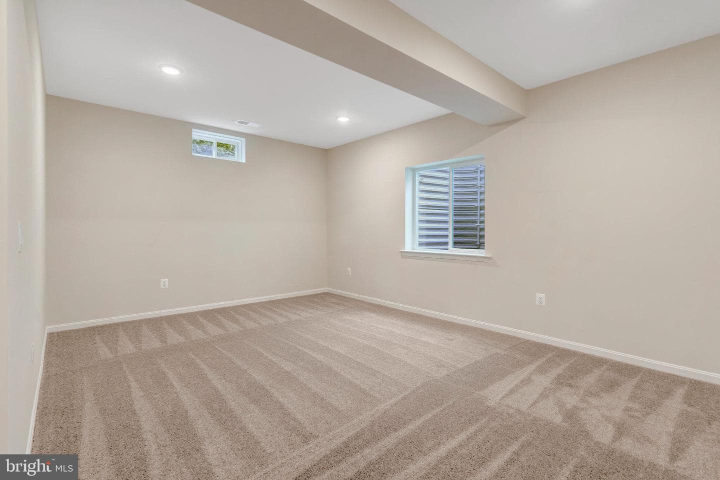 2080 Springvale Drive photo 57