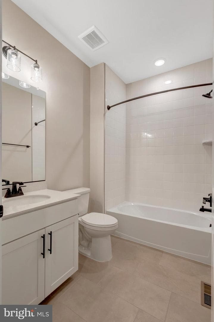 2080 Springvale Drive photo 7