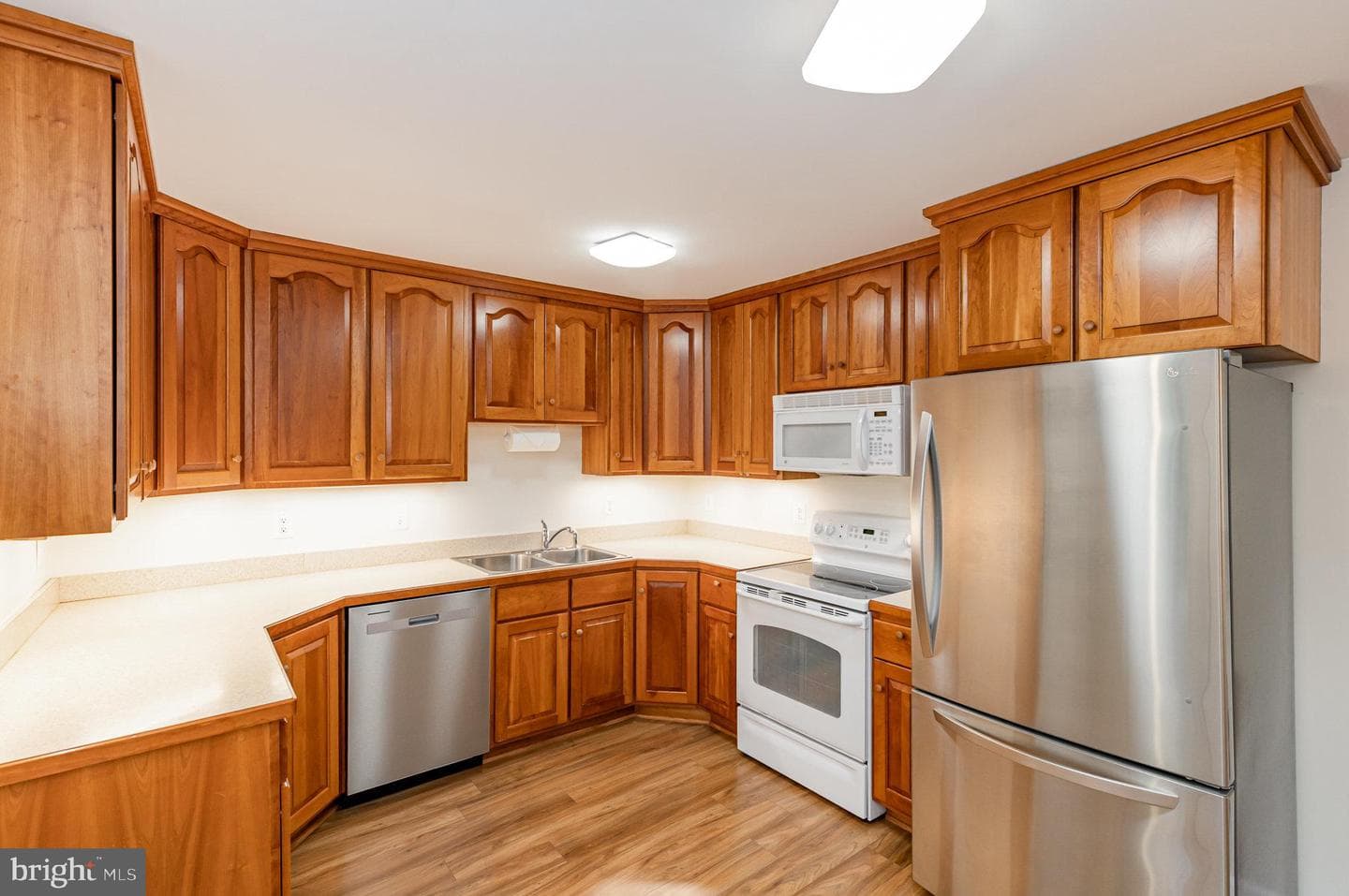 7378 Hilly Lane photo 10