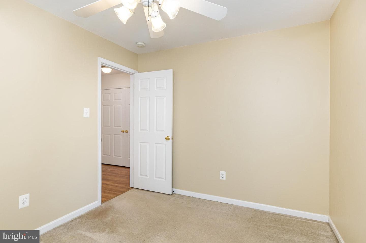 7378 Hilly Lane photo 14