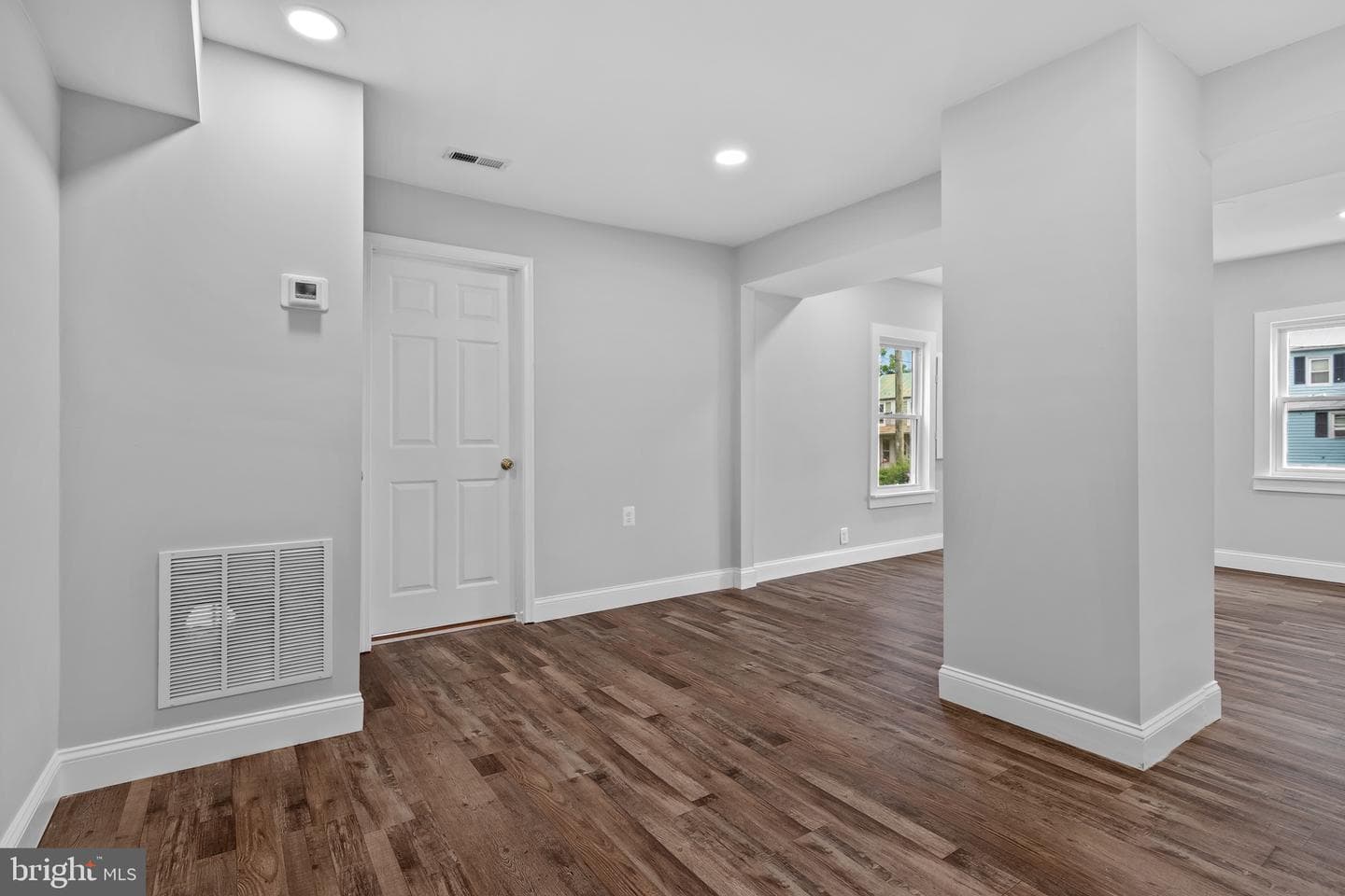 63 Madison Street photo 12