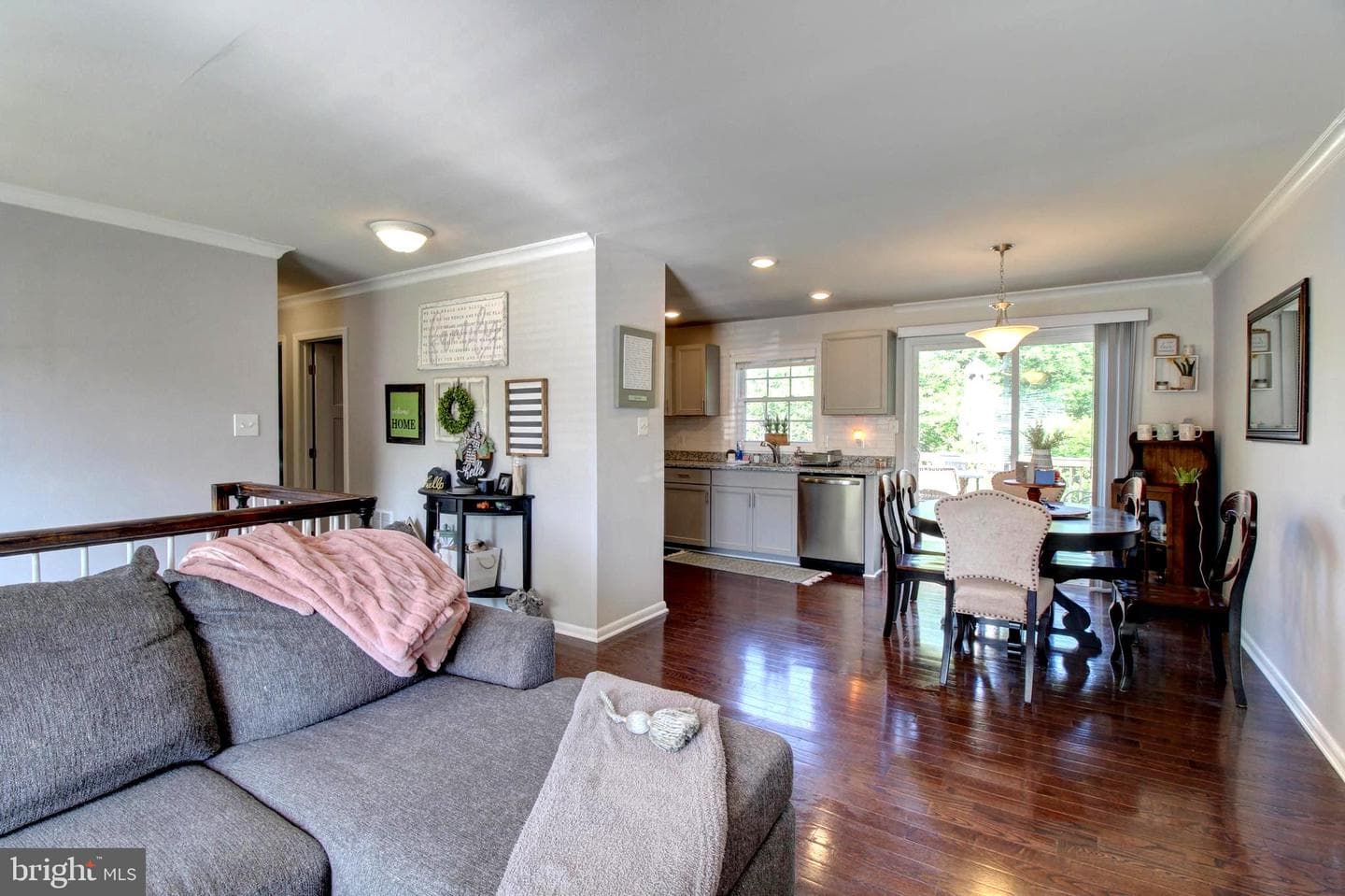 7207 Marr Drive photo 3
