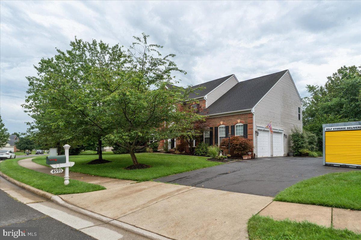 4593 Spring Run Road photo 2