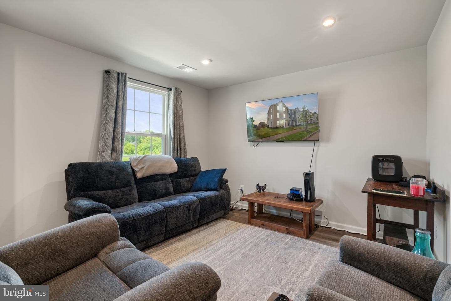 3189 Jefferson Boulevard photo 6