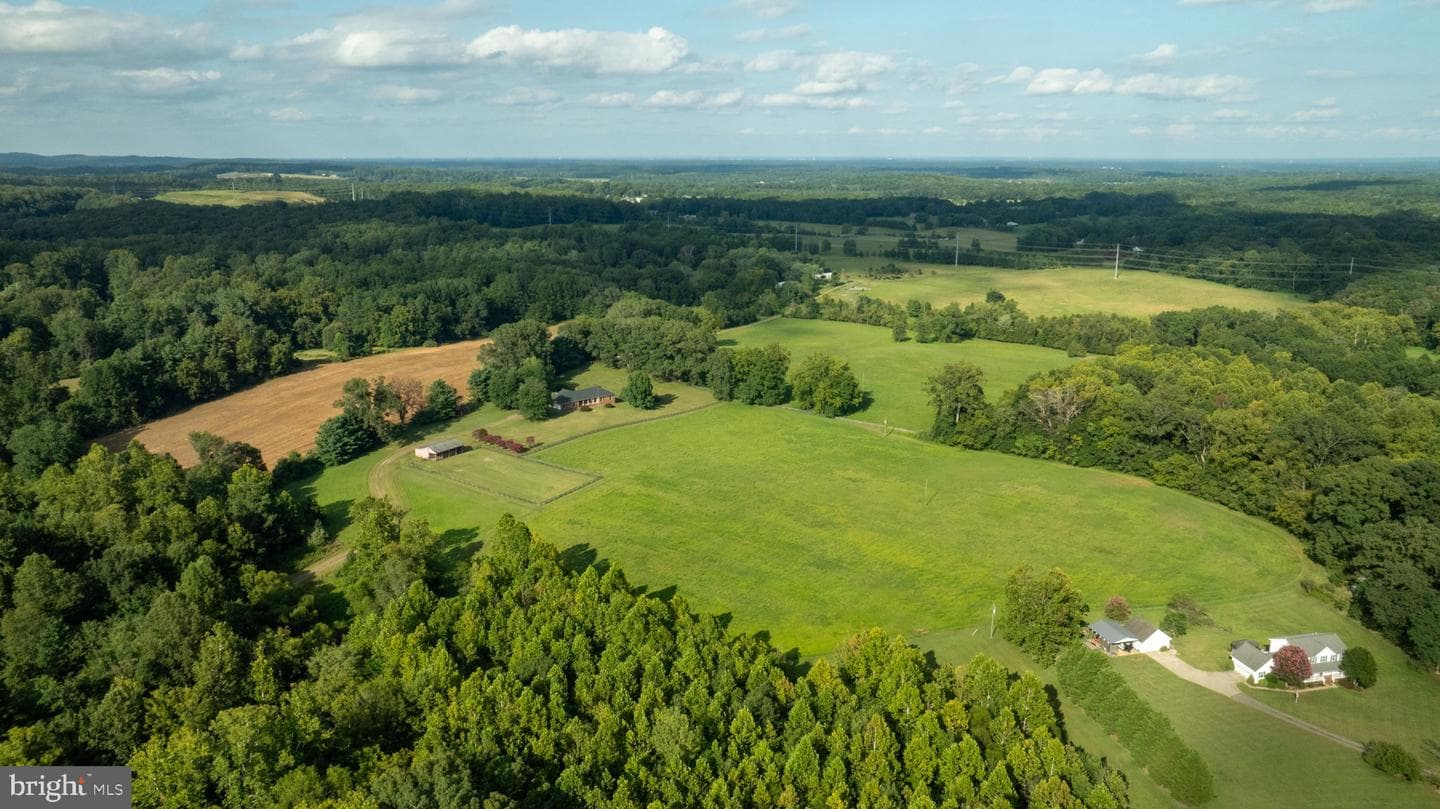 9124 Green Road photo 4