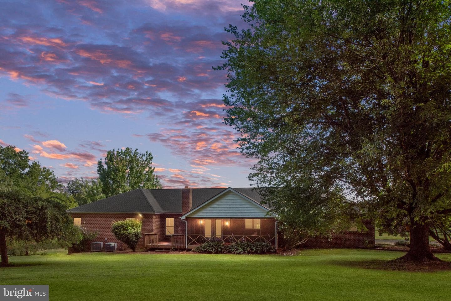 9124 Green Road photo 5