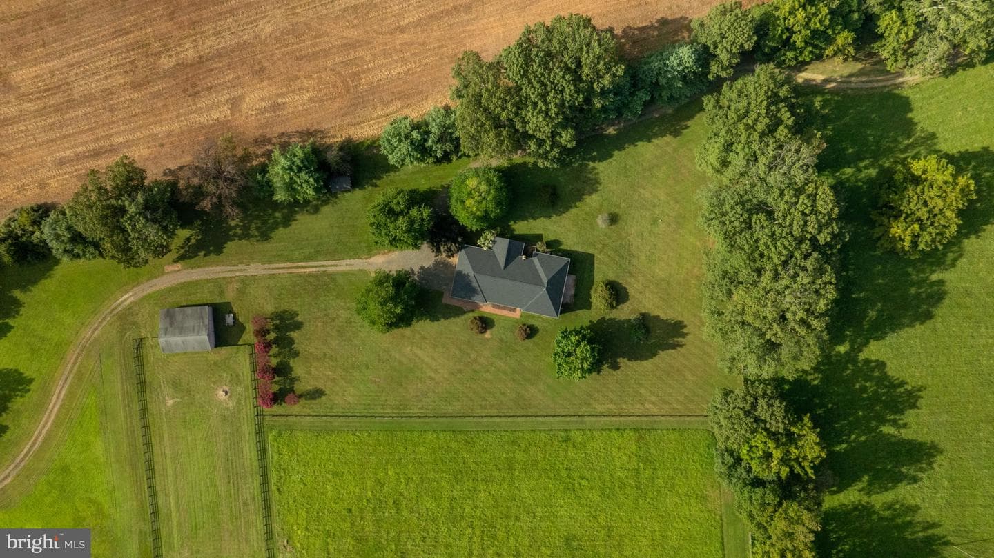 9124 Green Road photo 9
