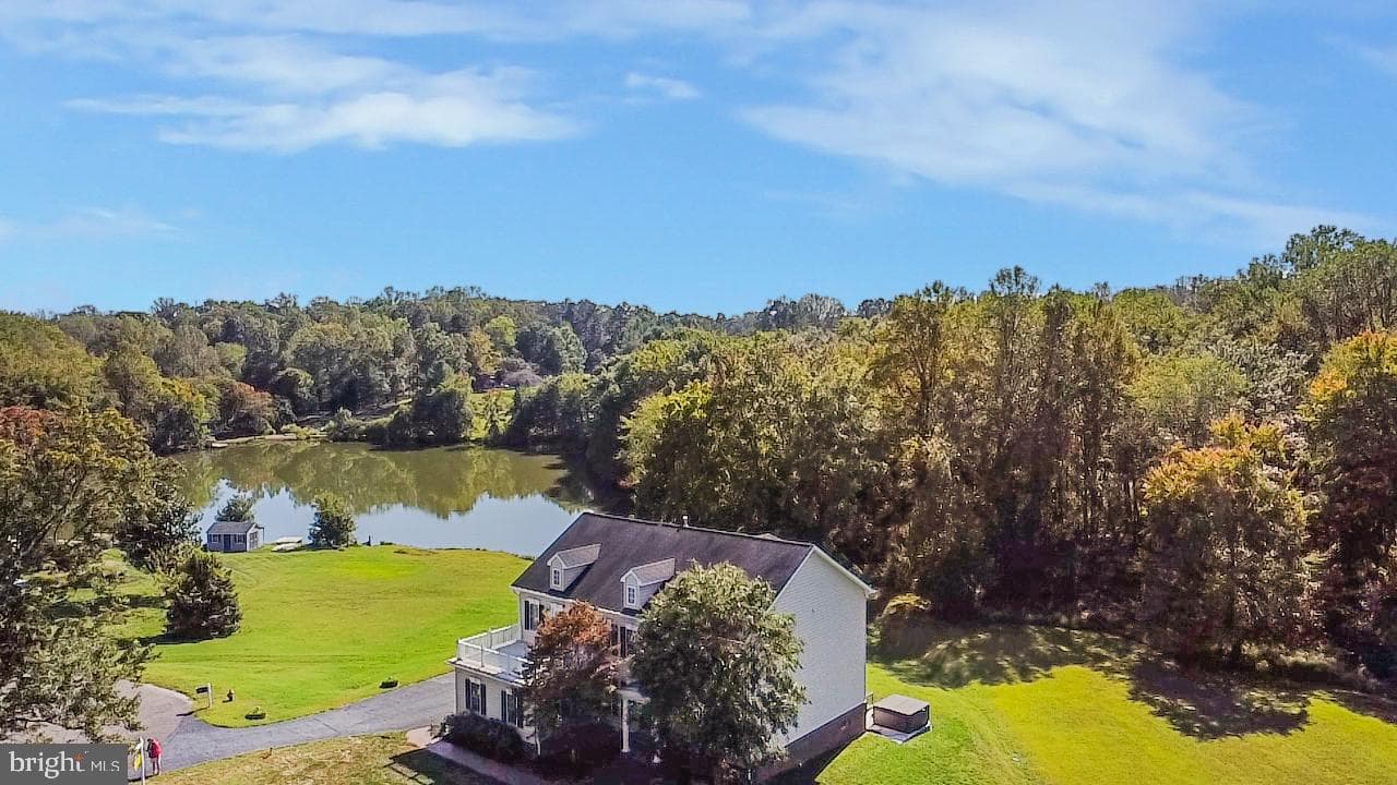 7323 Bayfield Lane photo 3