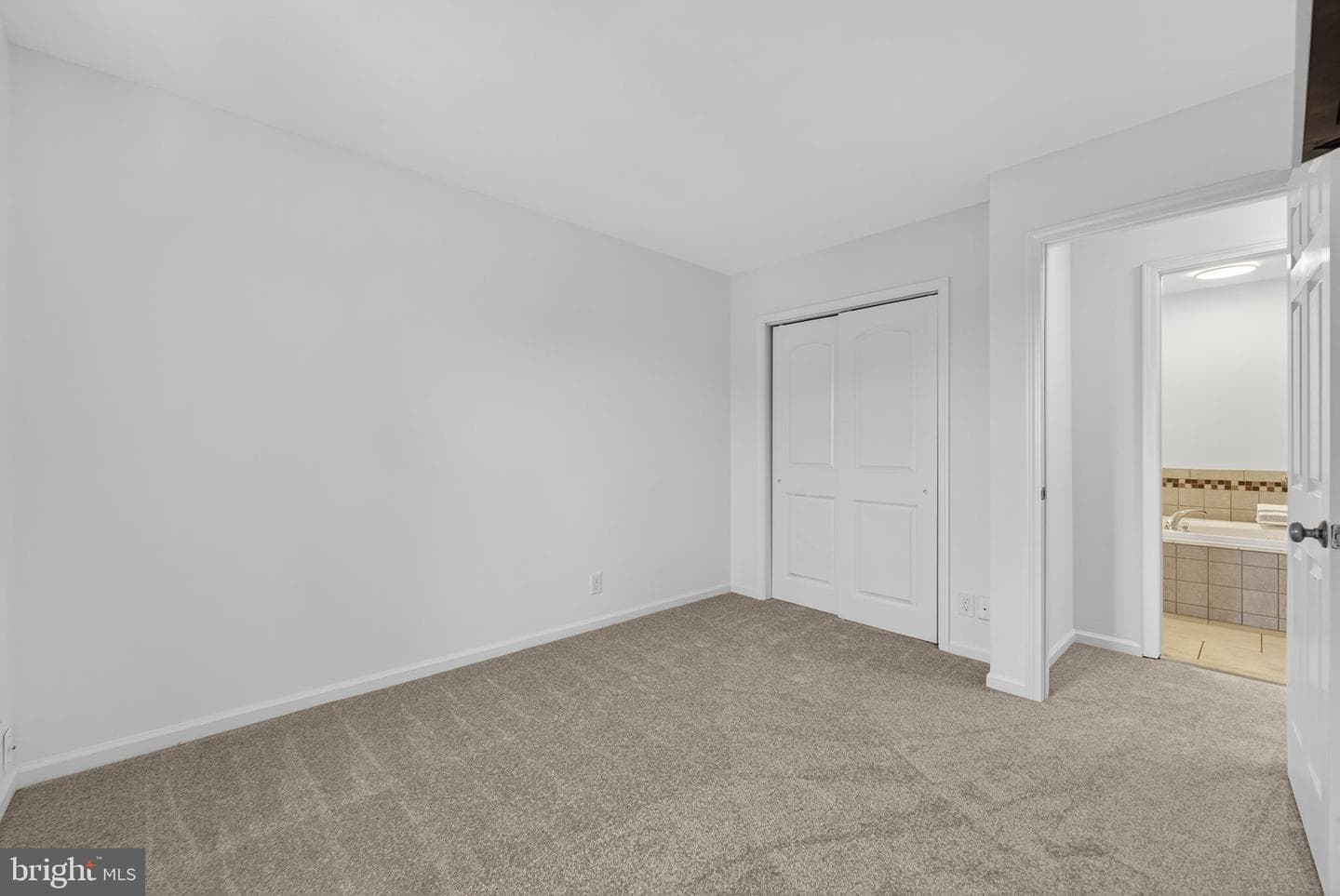 29 Pepper Tree Court photo 23