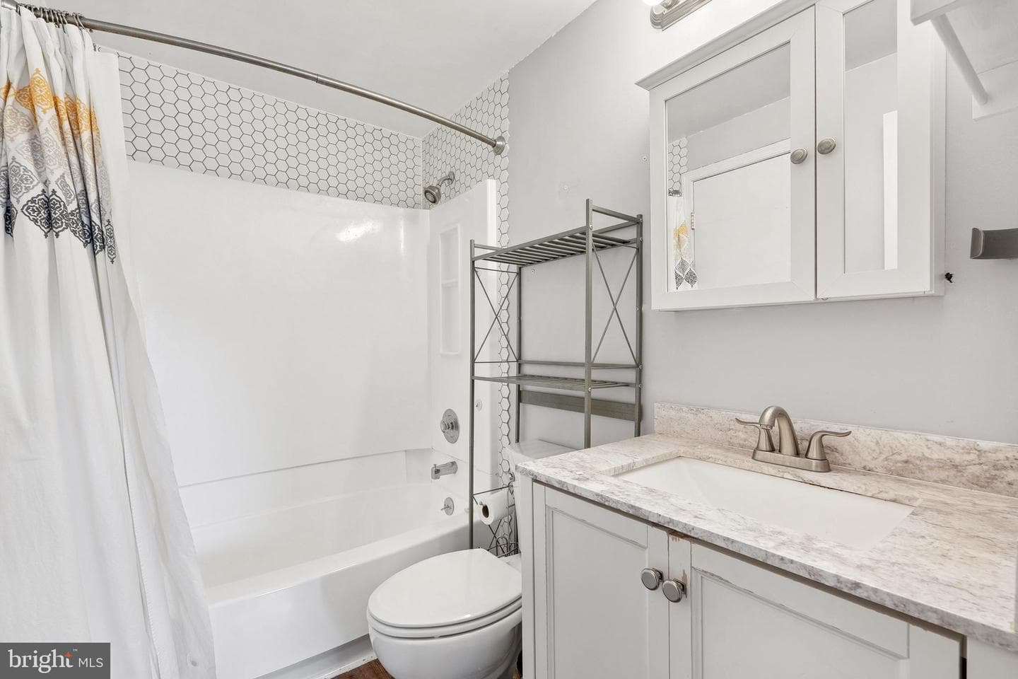 807 Wide Oak Court photo 16