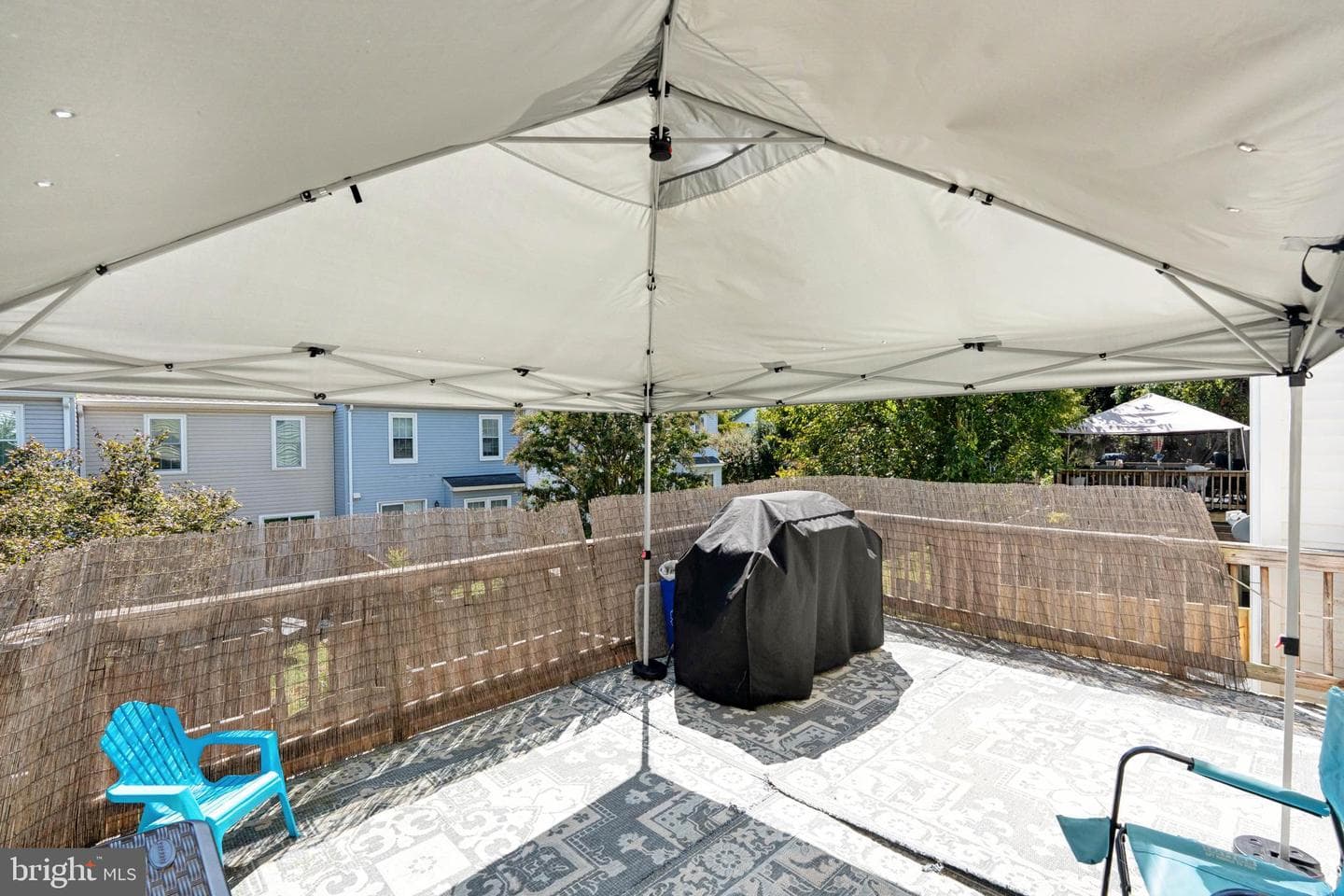 807 Wide Oak Court photo 32