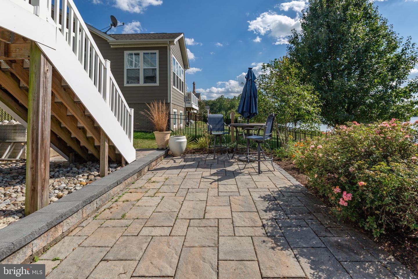 7116 Lake Drive photo 22