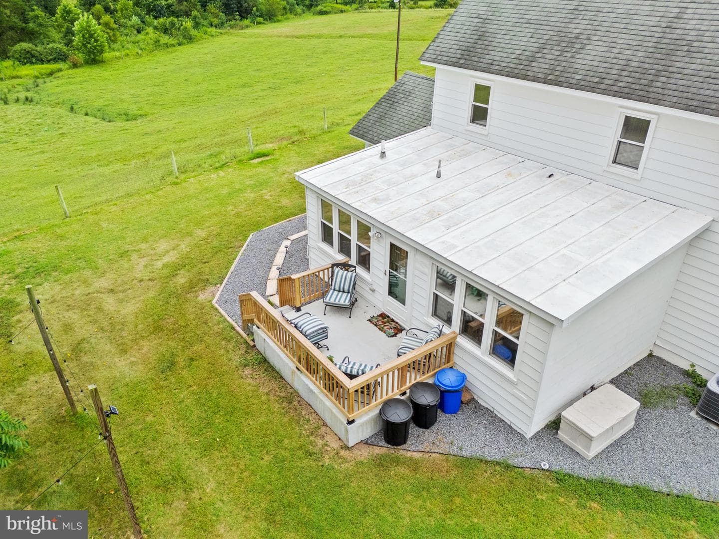 5364 Woodside Lane photo 16