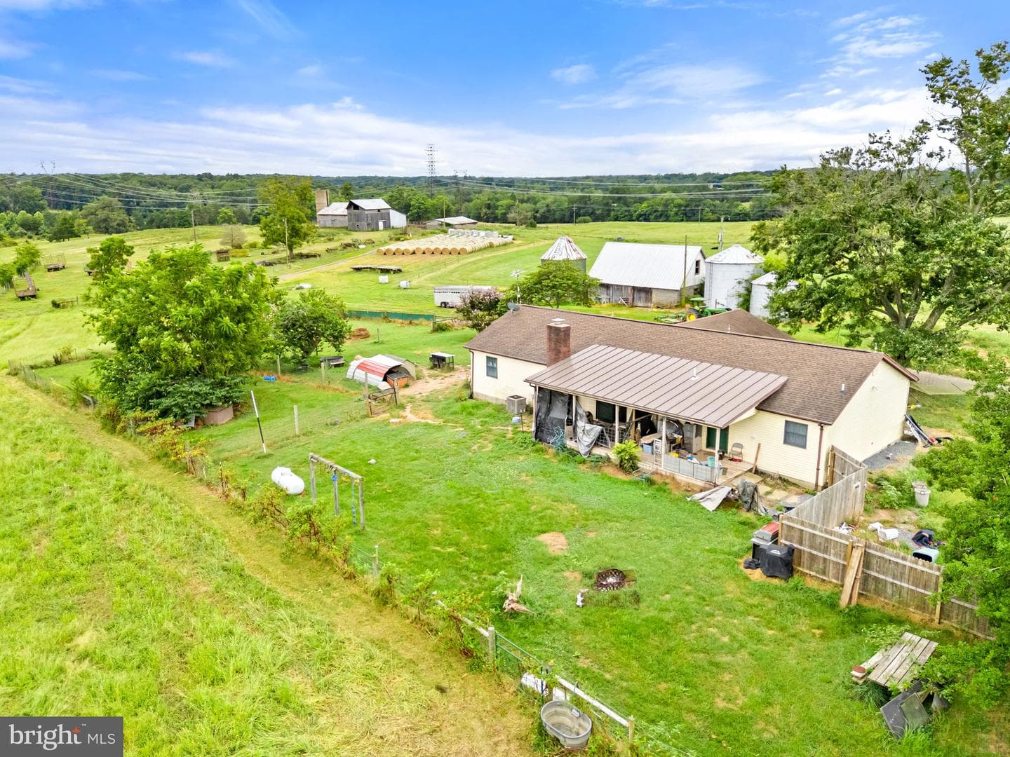 5364 Woodside Lane photo 63
