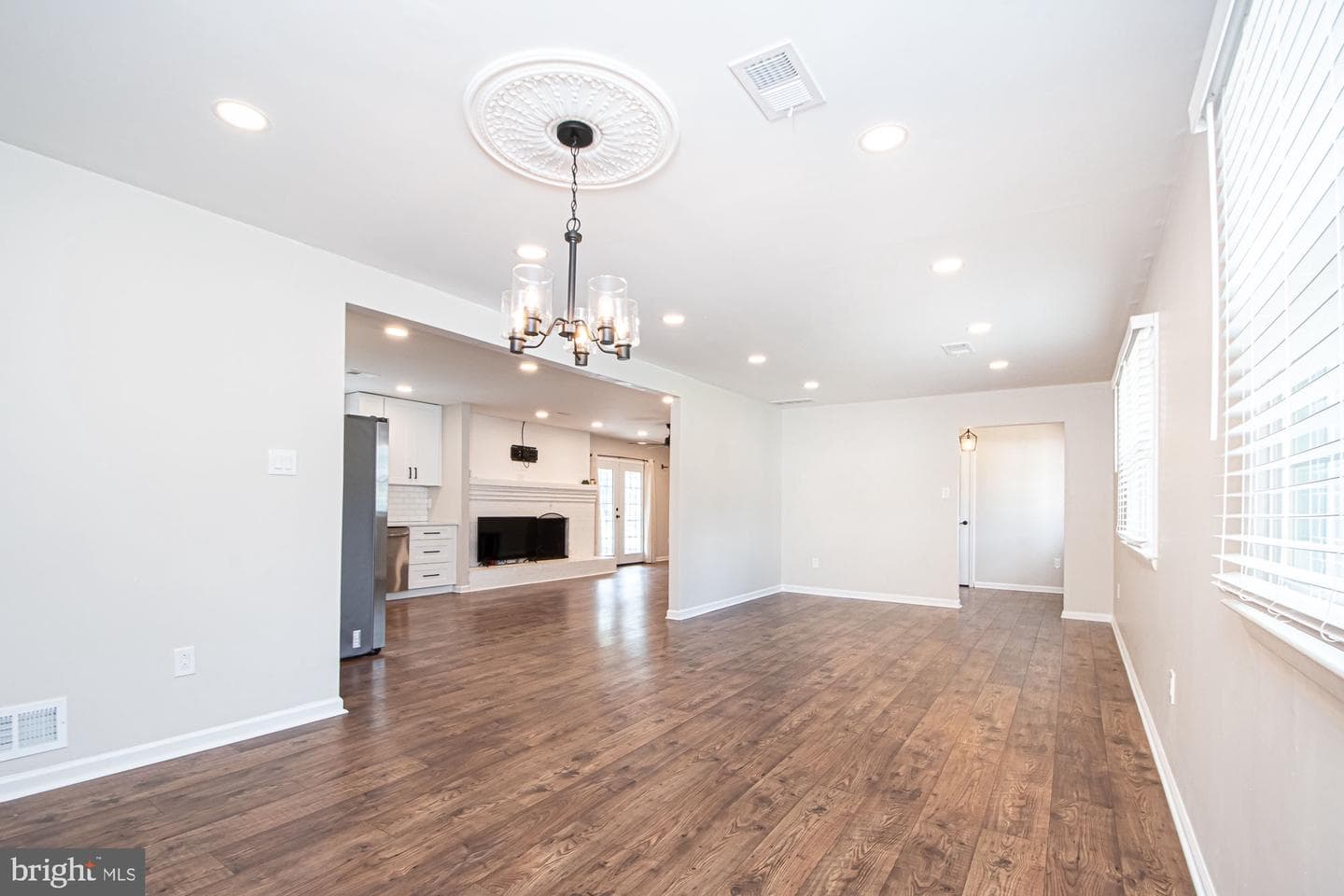 7131 Northampton Street photo 17