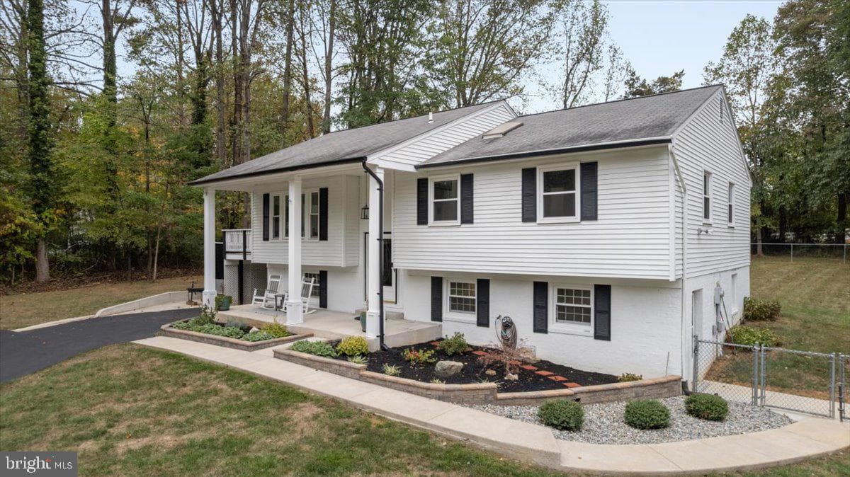 5100 Brydon Court photo 31