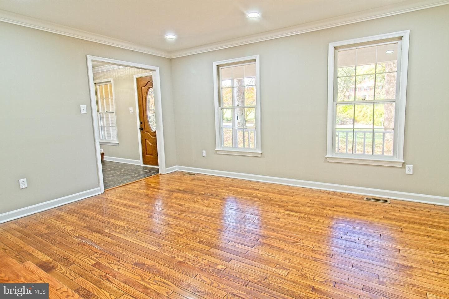 8157 Poplar Grove Drive photo 3