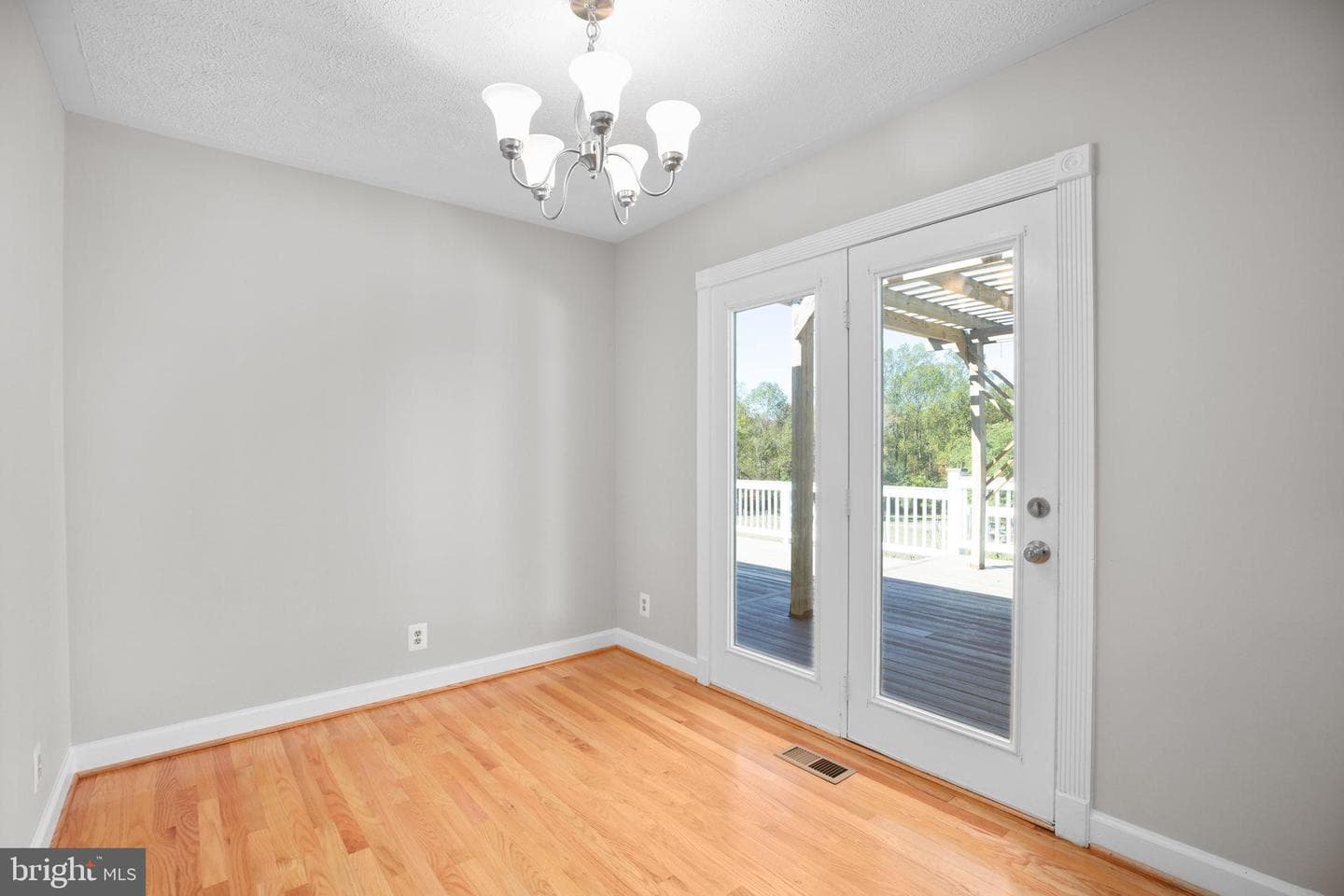 13206 Golden Drive photo 43