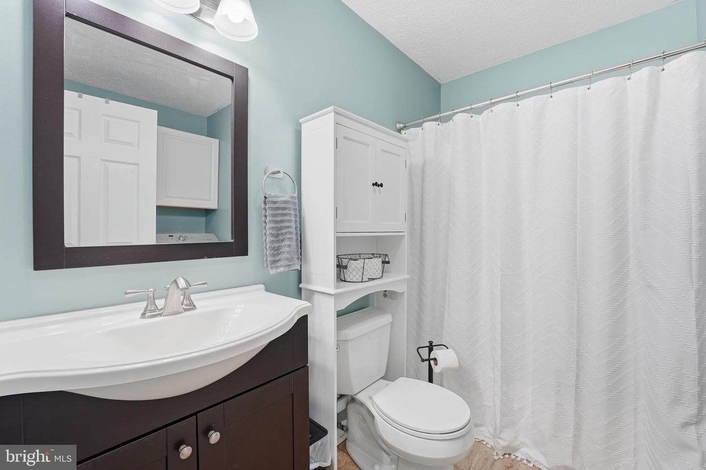 6559 Belfrys Court E photo 16