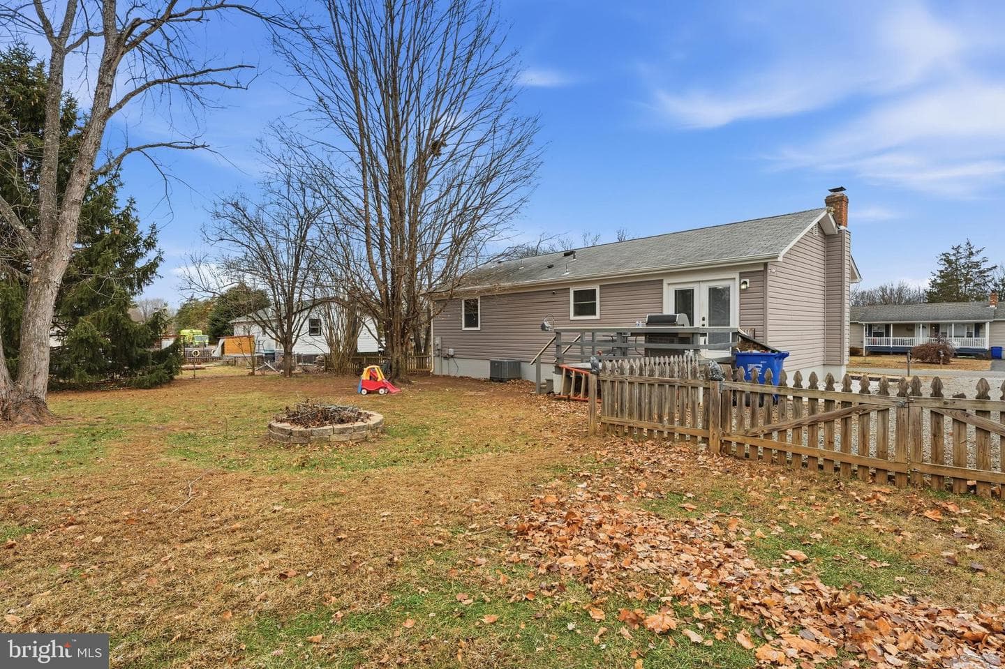 6559 Belfrys Court E photo 34