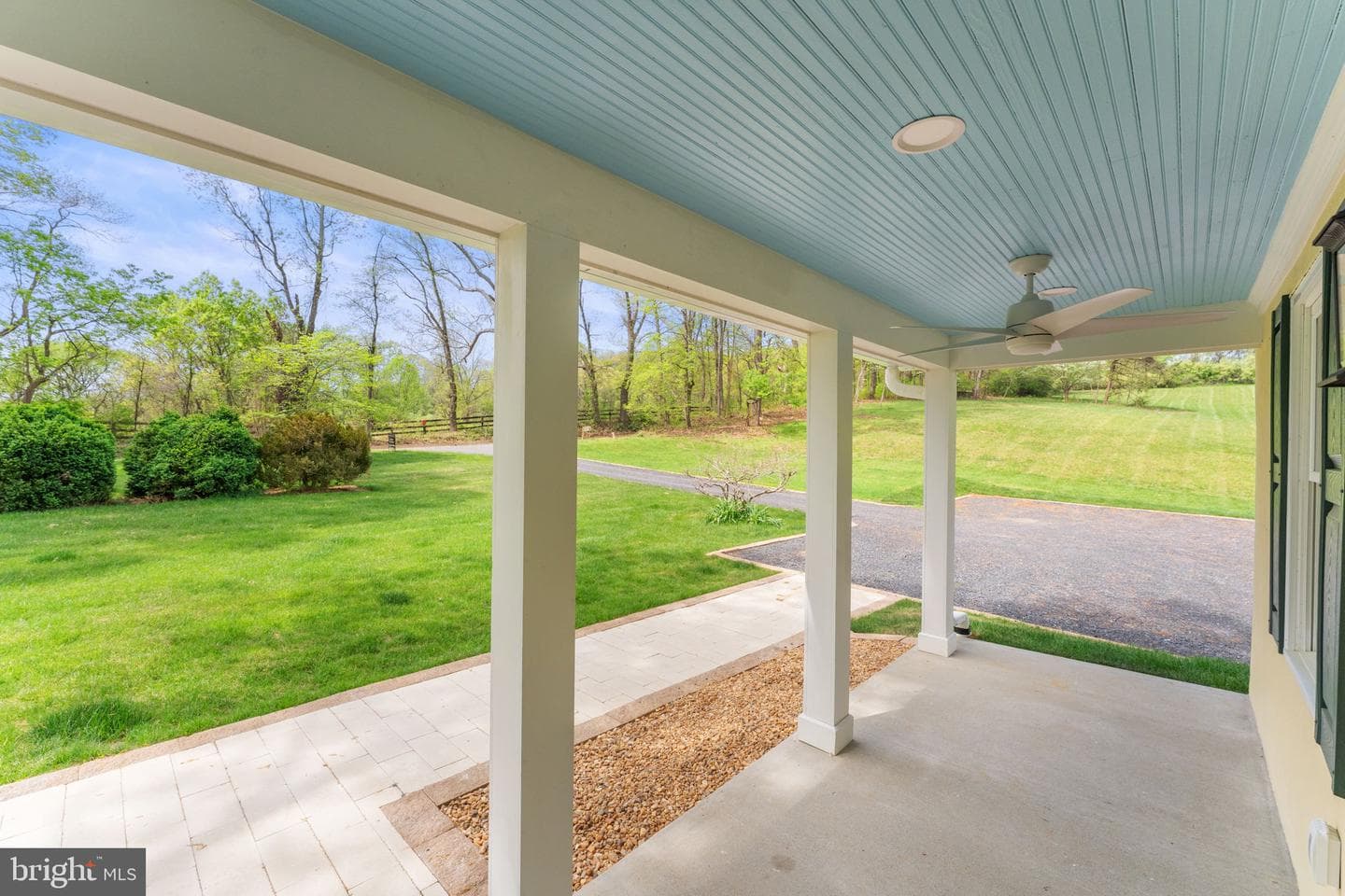 11066 Moreland Road photo 10