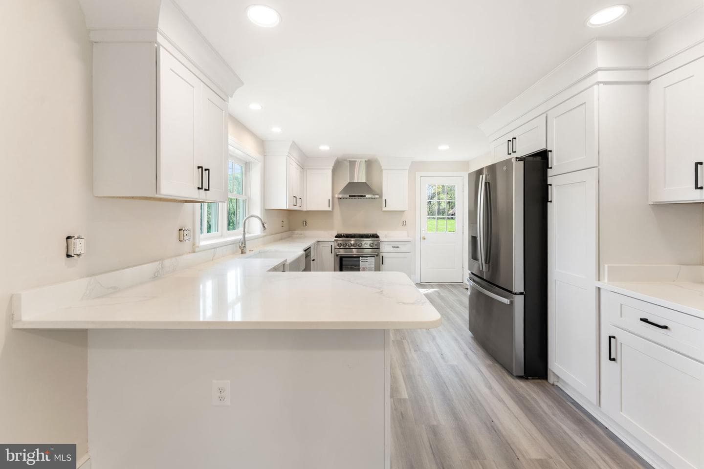 11066 Moreland Road photo 37