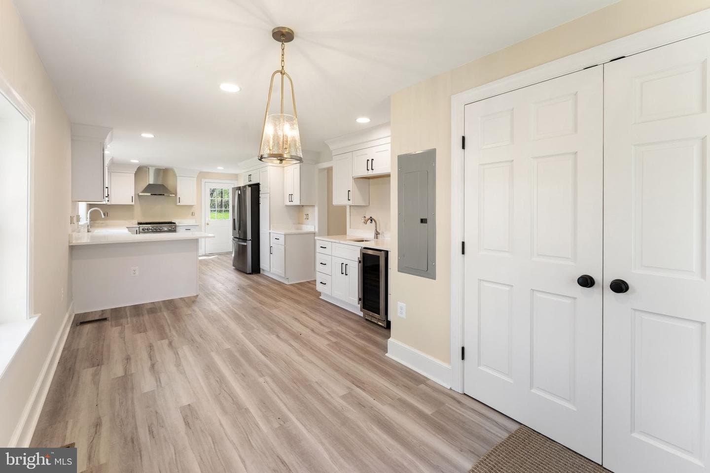 11066 Moreland Road photo 46