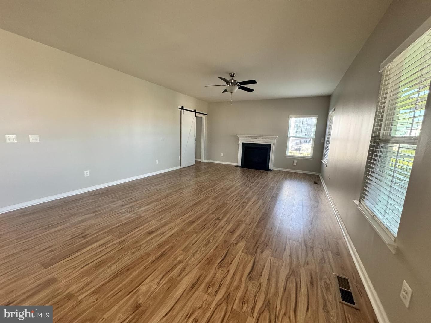 6810 Lake Anne Court photo 5