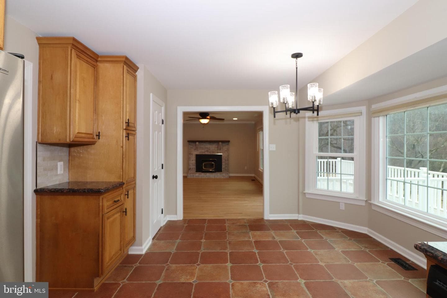 6885 Walnut Heights Drive photo 20