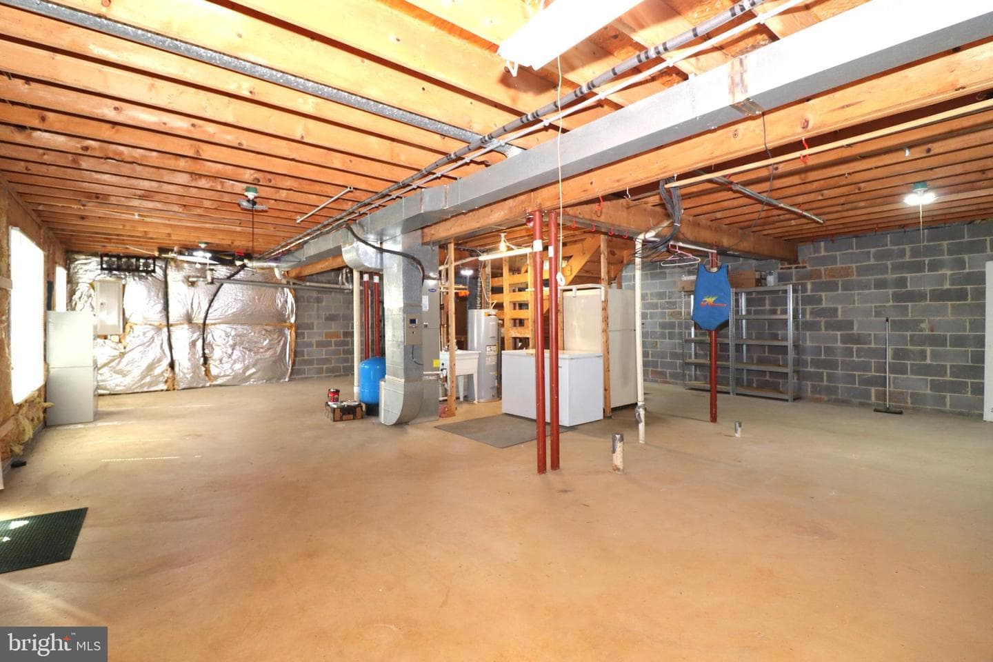 6885 Walnut Heights Drive photo 46