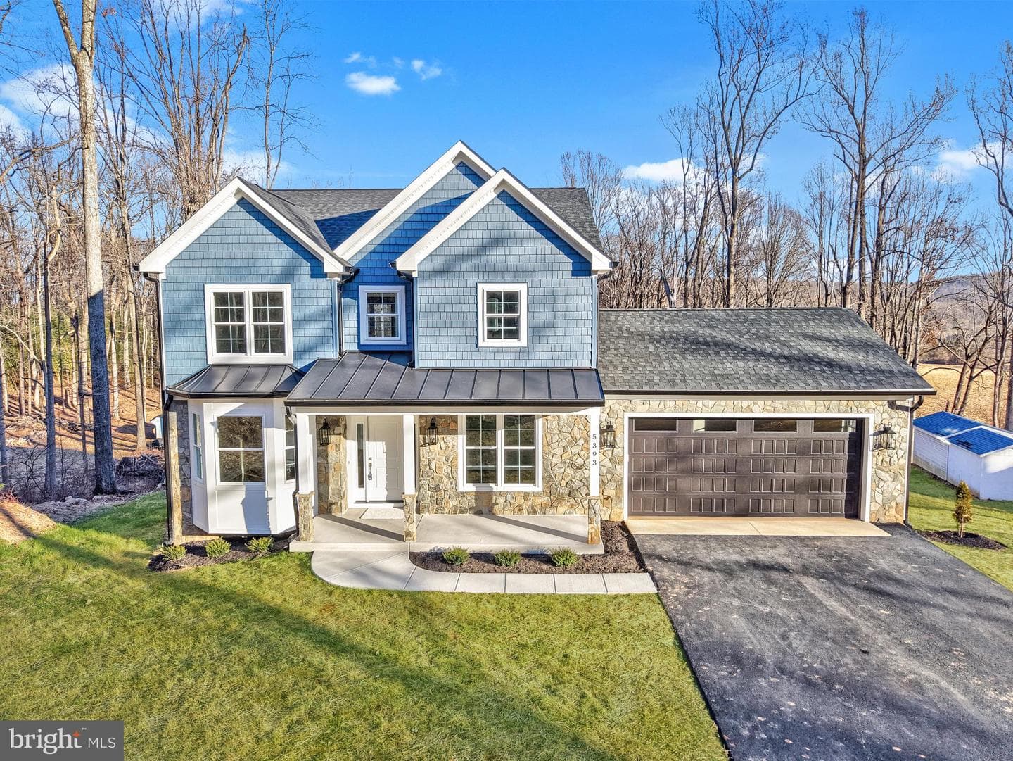 5393 Merry Oaks photo 2