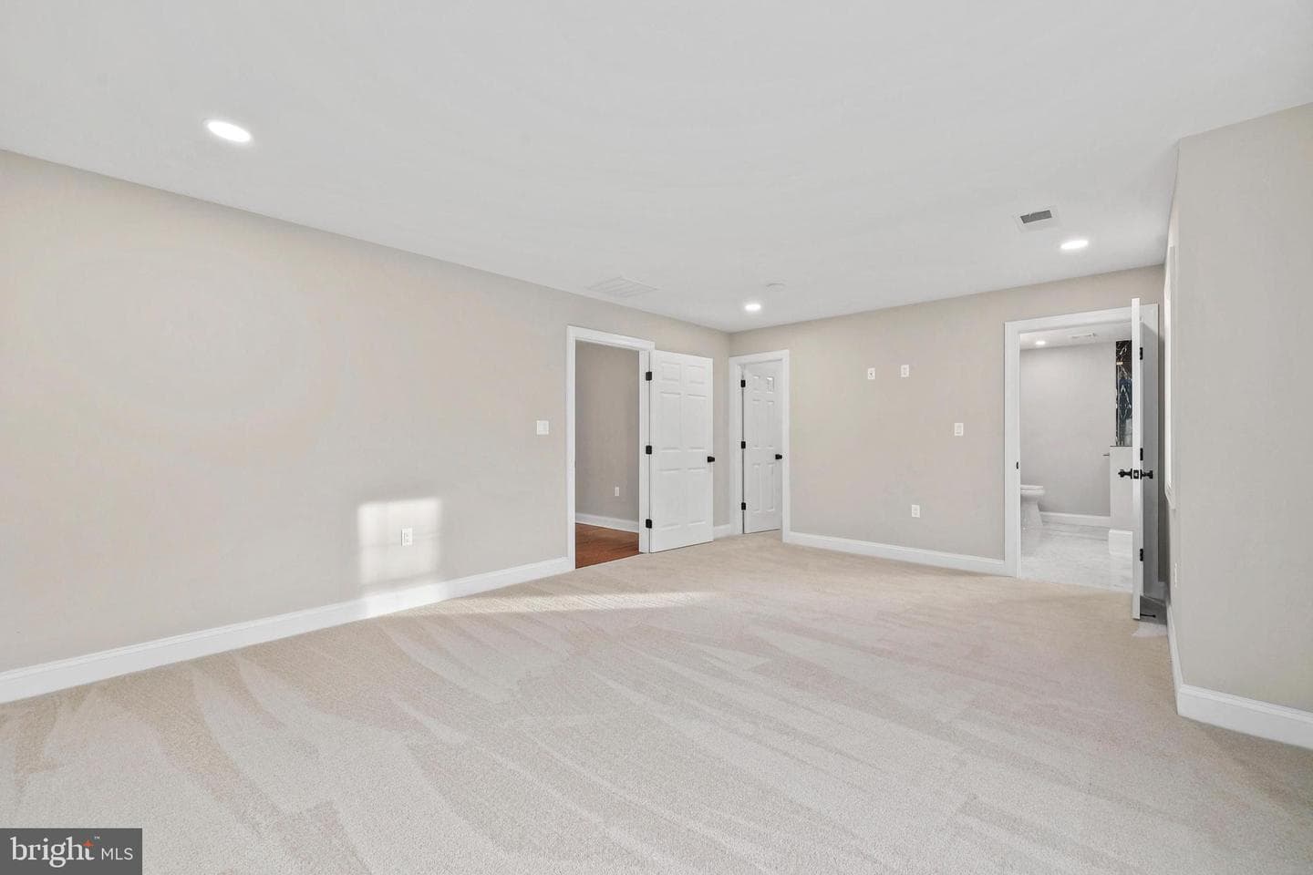 5393 Merry Oaks photo 27