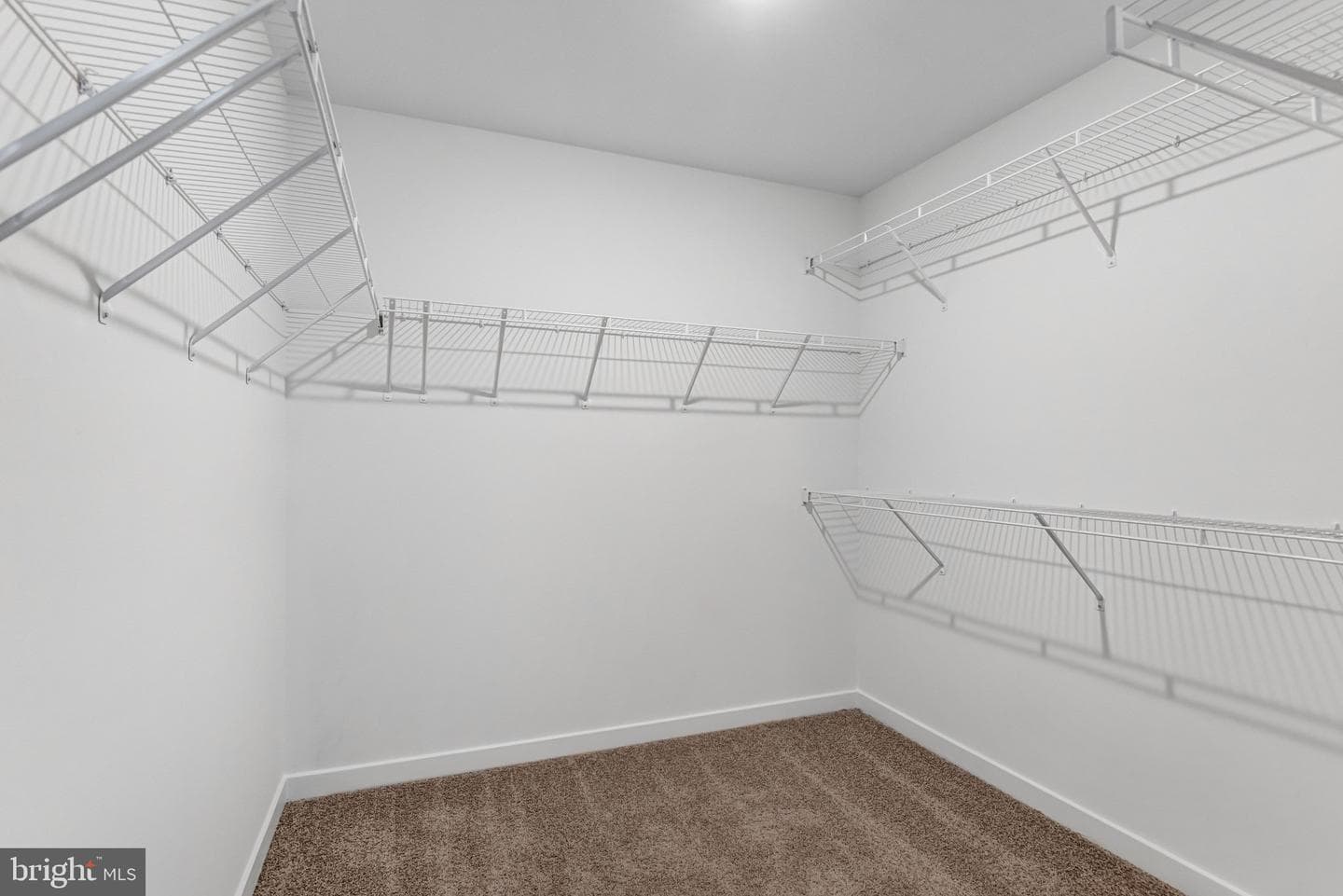 2063 Springvale Drive photo 38